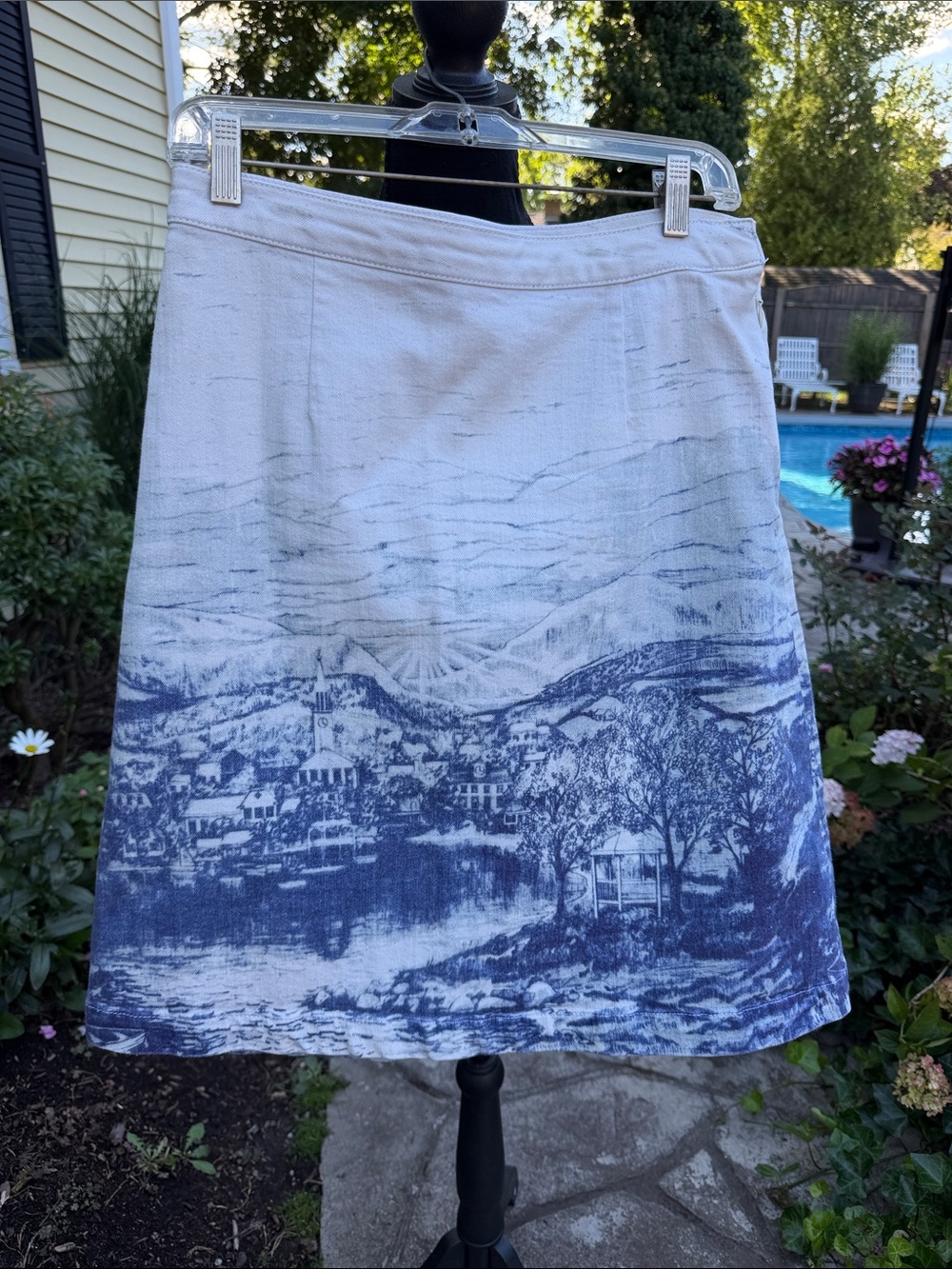 Anthropologie Scenic Toile Landscape A-Line Skirt Size 10 side zip